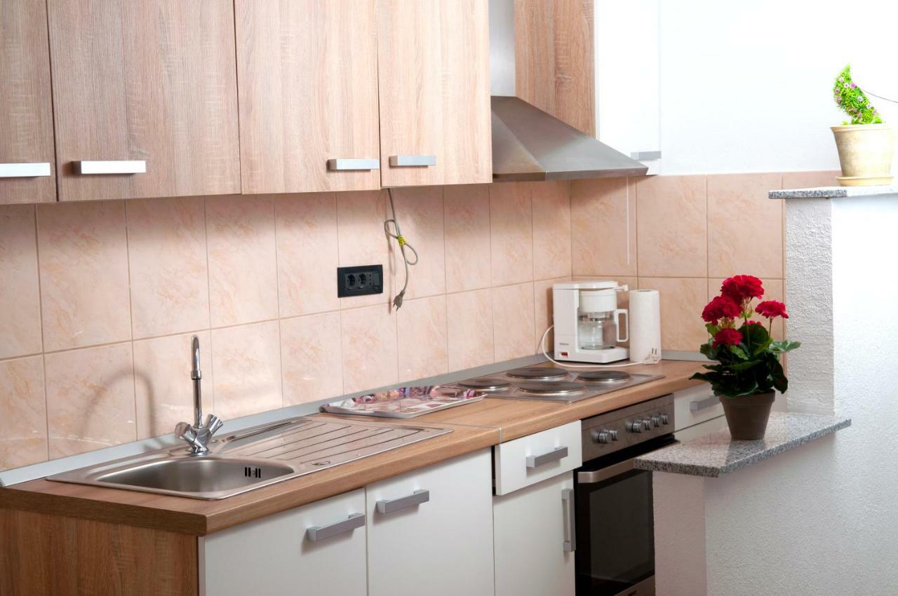 Apartment Kraljevic Blato na Cetini Buitenkant foto