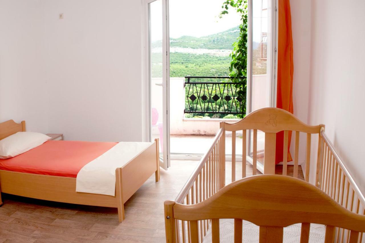 Apartment Kraljevic Blato na Cetini Buitenkant foto